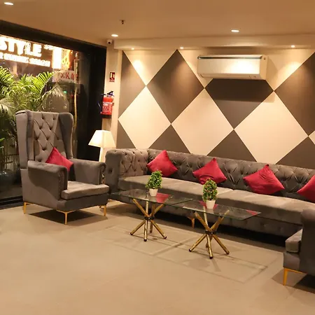 Hotel The Magic Tree - Paharganj New Delhi-2